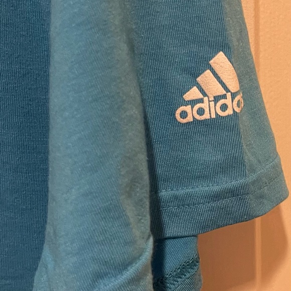 Adidas T-shirt 2XL - Picture 9 of 9